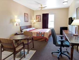 Super 8 By Wyndham St. Louis Airport Hotell Woodson Terrace Rom bilde